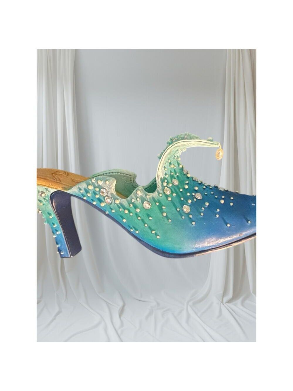 Just the Right Shoe Miniature Raine Ocean Wave Blue Green Rhinestone Collectible